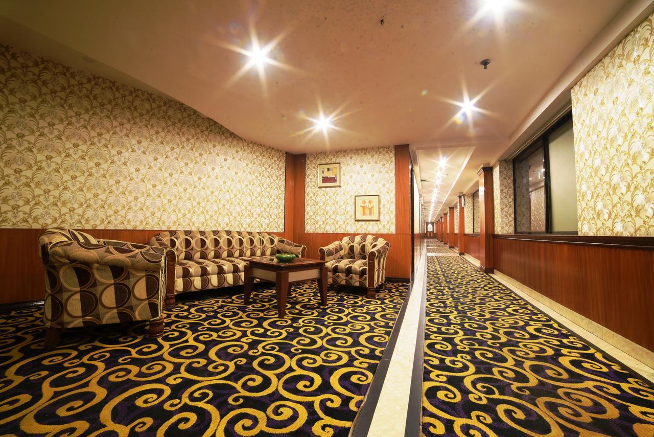 Hotel Babylon Inn Райпур Экстерьер фото